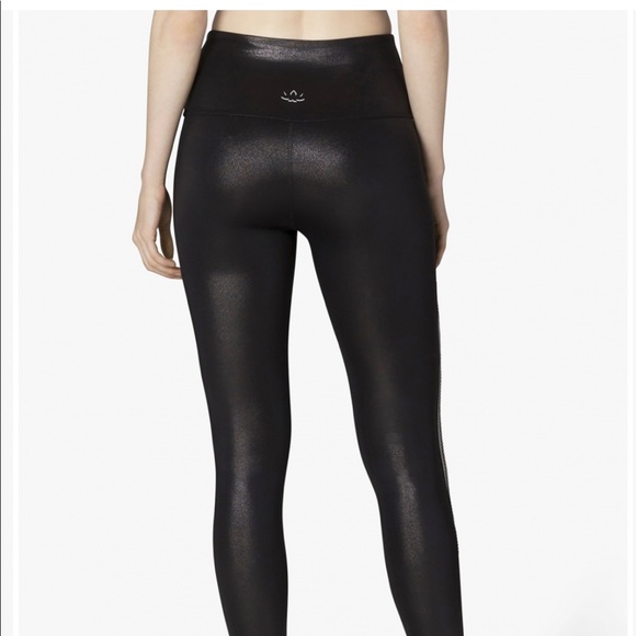 Beyond Yoga - Pearlized High Waisted Midi Legging - Picture 2 of 7